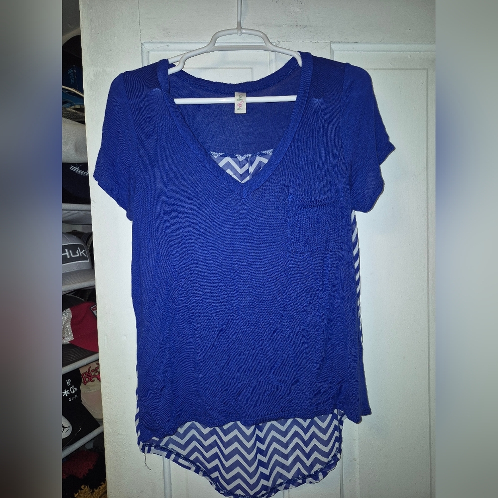 Candy ROSE Sheer Blue V-Neck Women's Top Medium